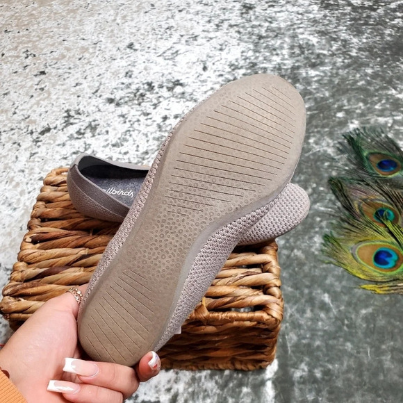 Allbirds Womens Tree Gray Breezers - Picture 4 of 6